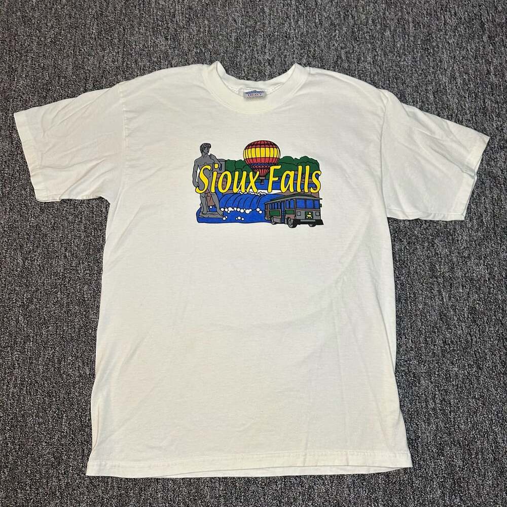 Vintage Cotton Sioux Falls Tourist
T-Shirt White Large